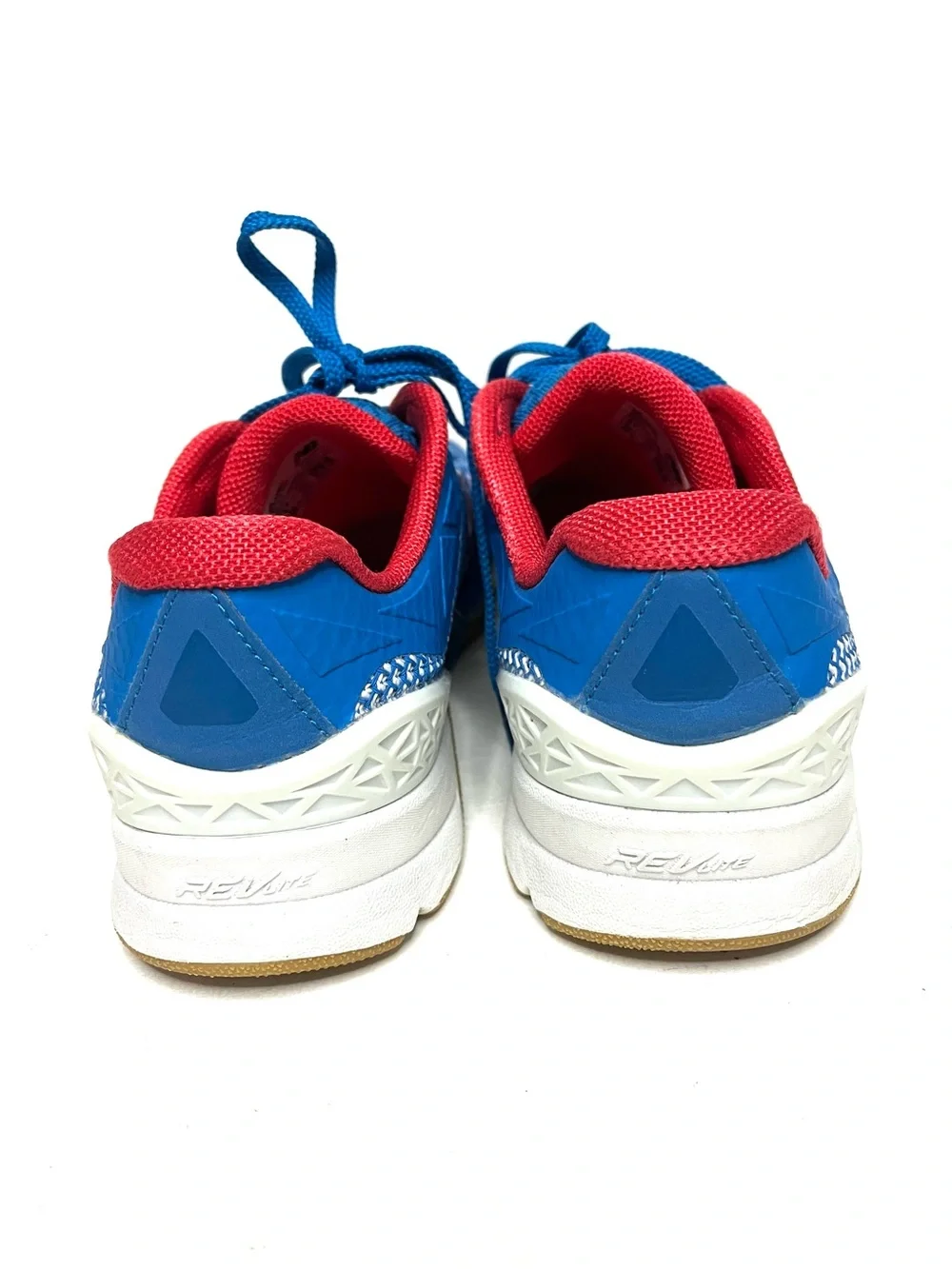 Men’s New Balance Minimus 40 Cross -Training Sneakers in Blue, Red, White- Sz 8.